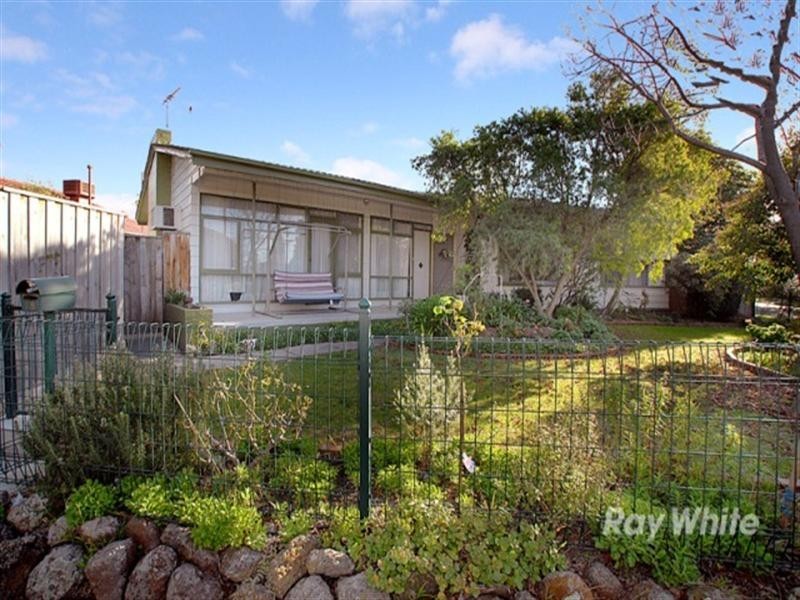 18 Anthony Street, Dandenong VIC 3175