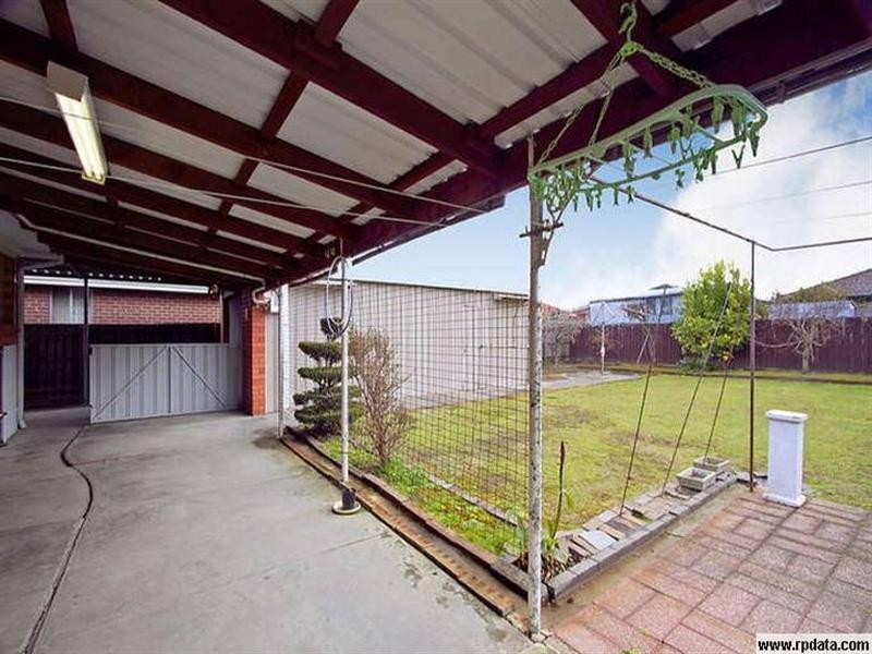 8 Jillian Street, Dandenong North VIC 3175