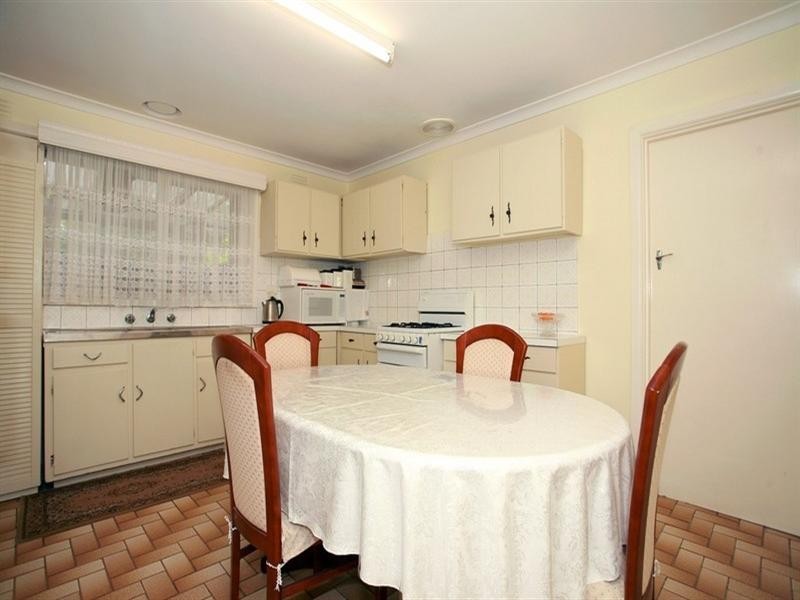 123 Noble Street, Noble Park VIC 3174