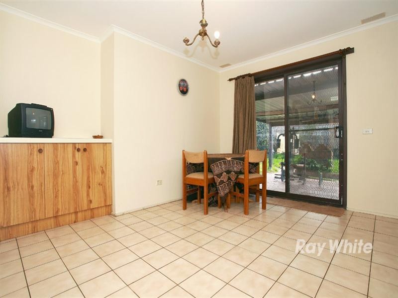 37 Pound Road, Hampton Park VIC 3976