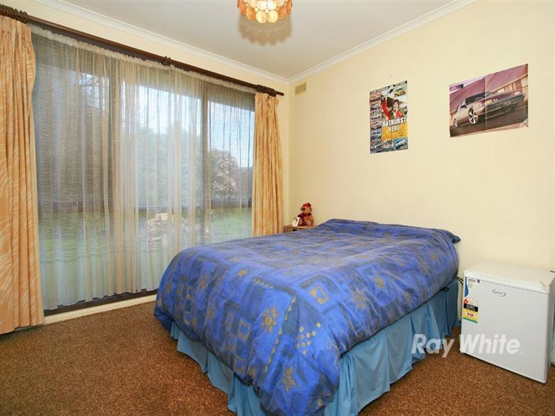 37 Pound Road, Hampton Park VIC 3976