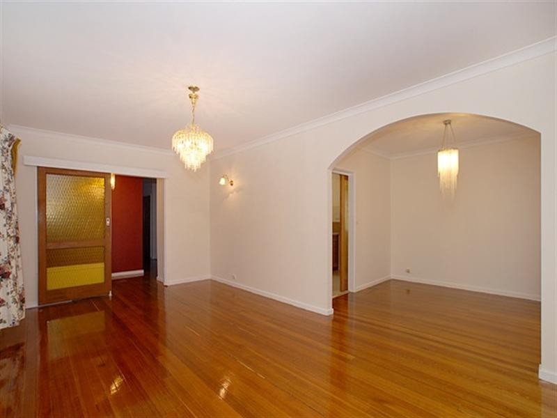 10 Ambrie Crescent, Noble Park VIC 3174