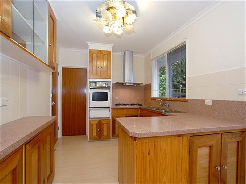 10 Ambrie Crescent, Noble Park VIC 3174