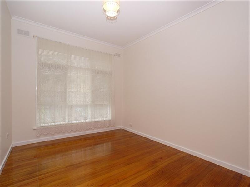 10 Ambrie Crescent, Noble Park VIC 3174