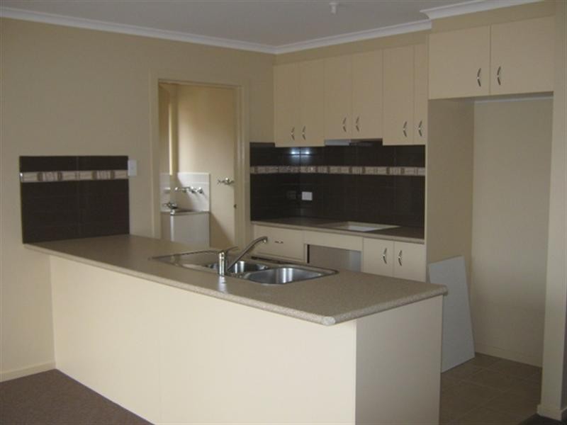 2/6 French Street, Noble Park VIC 3174