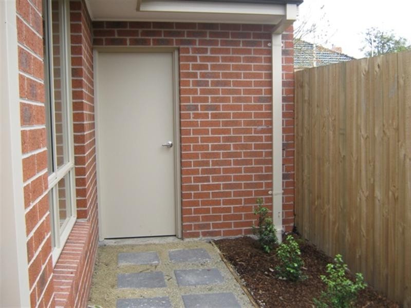 2/6 French Street, Noble Park VIC 3174