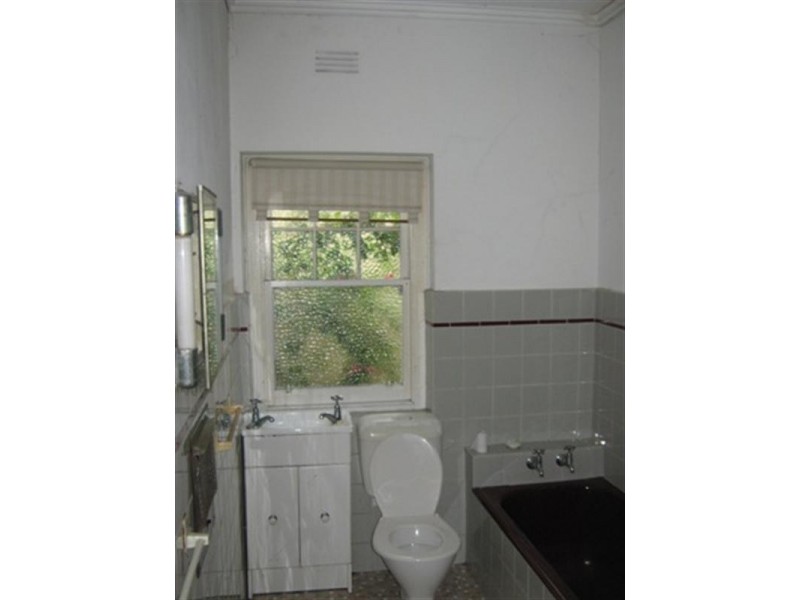 11 Allan Street, Noble Park VIC 3174