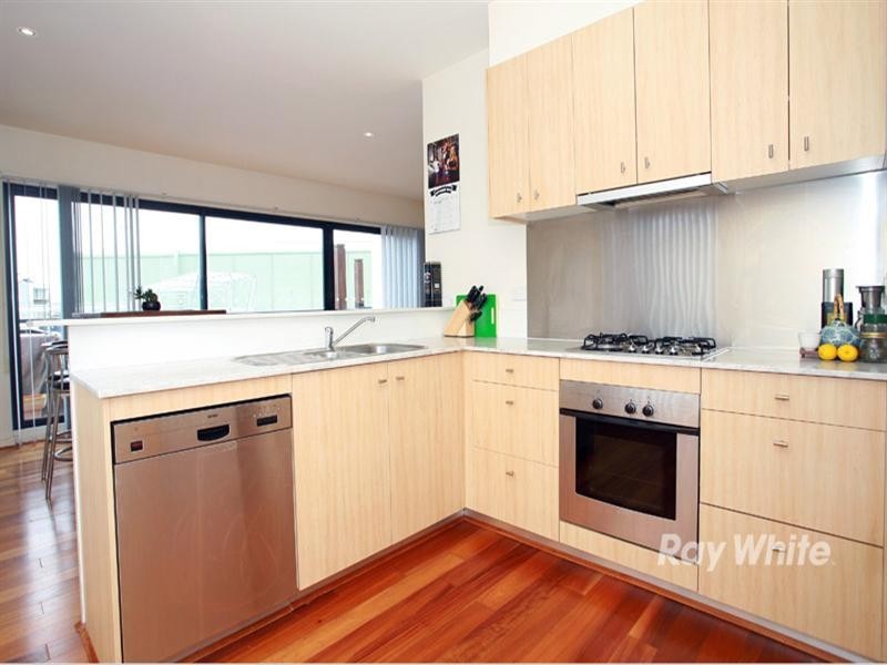 16/117 McLeod Road, Patterson Lakes VIC 3197