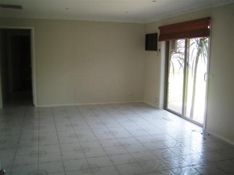 4 Matthews Place, Dandenong North VIC 3175