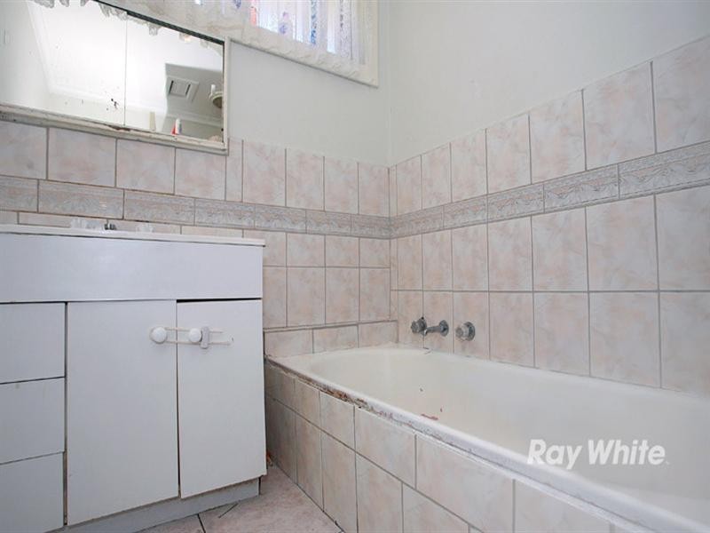 1 Goodman Drive, Noble Park VIC 3174