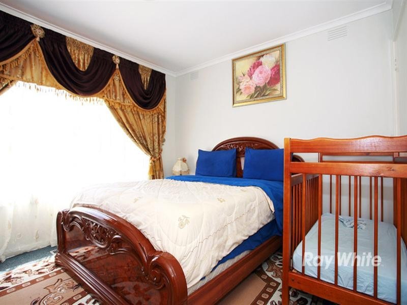 1 Goodman Drive, Noble Park VIC 3174