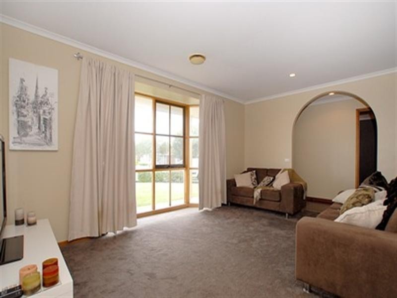 6 Monterey Court, Narre Warren VIC 3805