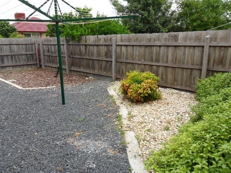 2/6 Kiandra Court, Noble Park VIC 3174