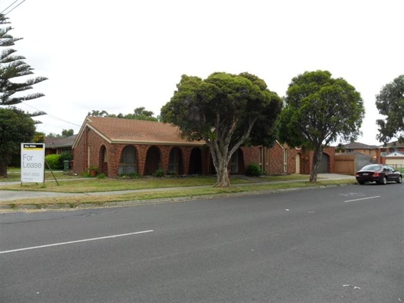 2 Brott Court, Noble Park VIC 3174