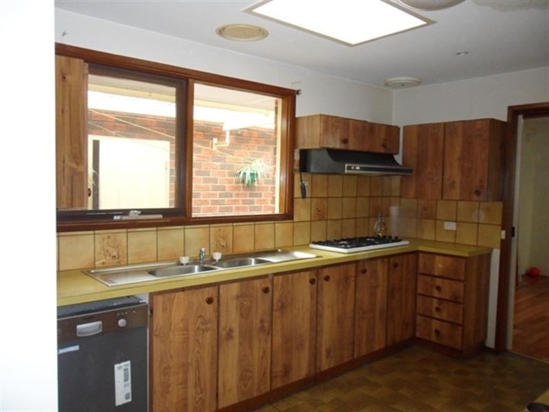 2 Brott Court, Noble Park VIC 3174