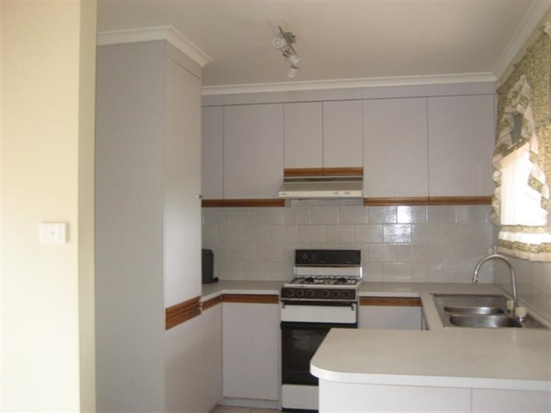 2/51 Leonard Avenue, Noble Park VIC 3174