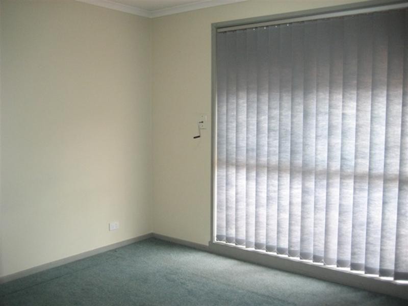 2/51 Leonard Avenue, Noble Park VIC 3174