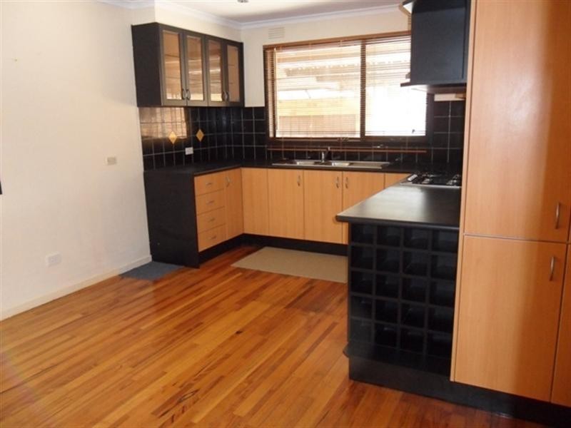 6 Maralinga Court, Keysborough VIC 3173