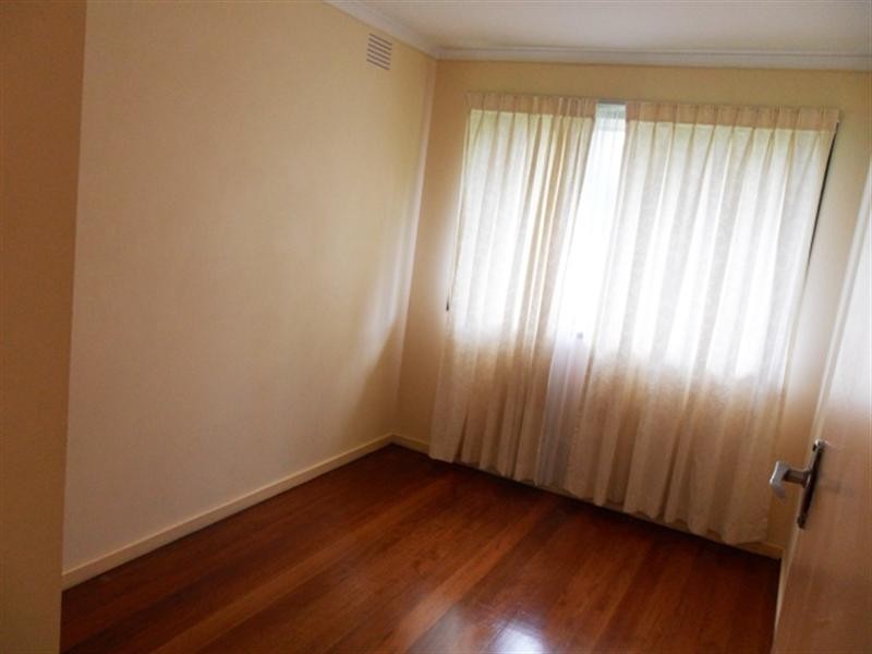 6 Maralinga Court, Keysborough VIC 3173