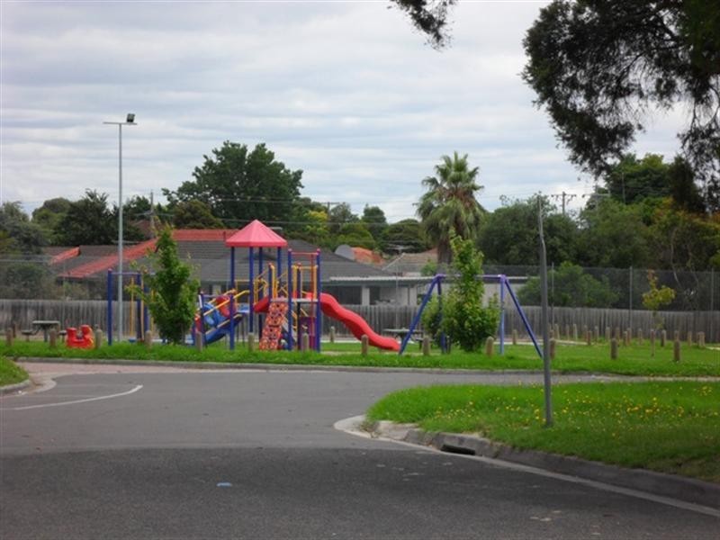 6 Maralinga Court, Keysborough VIC 3173