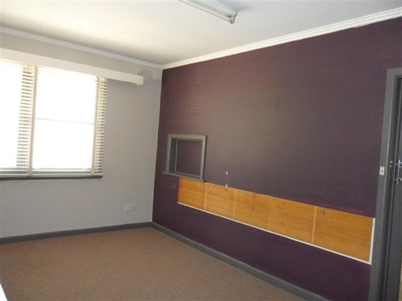 27 Princes Highway, Dandenong VIC 3175