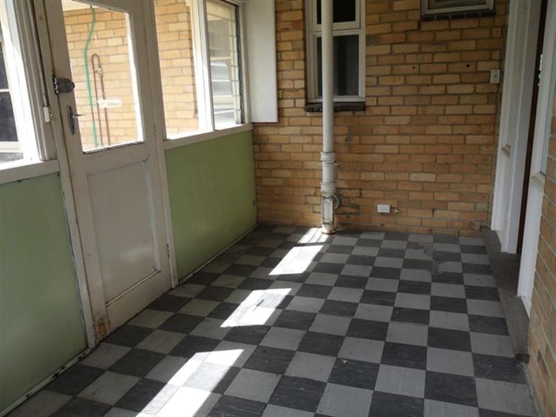 27 Princes Highway, Dandenong VIC 3175