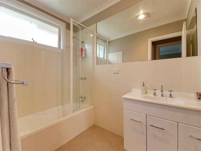 24 and 26 Ludwig Street, Springvale South VIC 3172