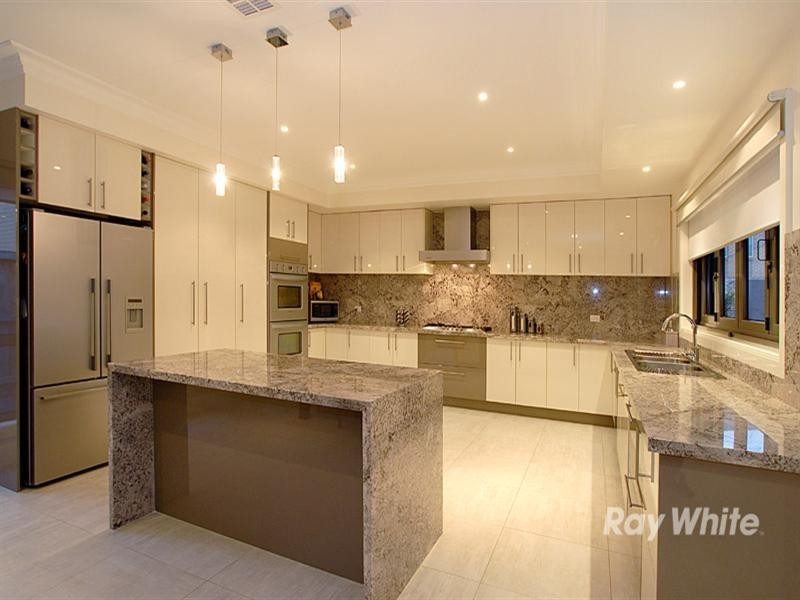 20 The Water Course, Keysborough VIC 3173