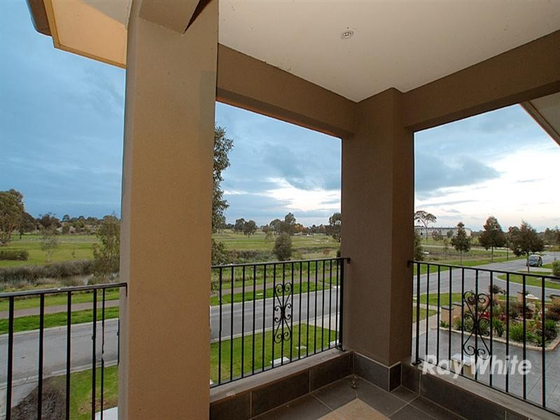 20 The Water Course, Keysborough VIC 3173