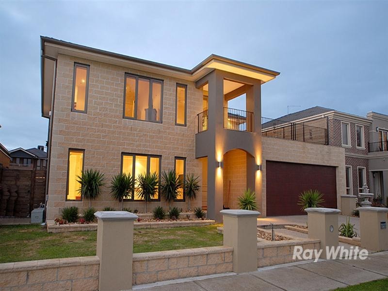 20 The Water Course, Keysborough VIC 3173