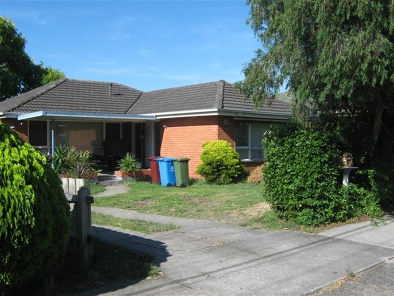 6 Cochrane Avenue, Keysborough VIC 3173