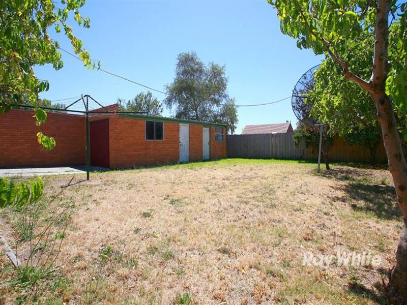 13 Shirley Street, Noble Park VIC 3174