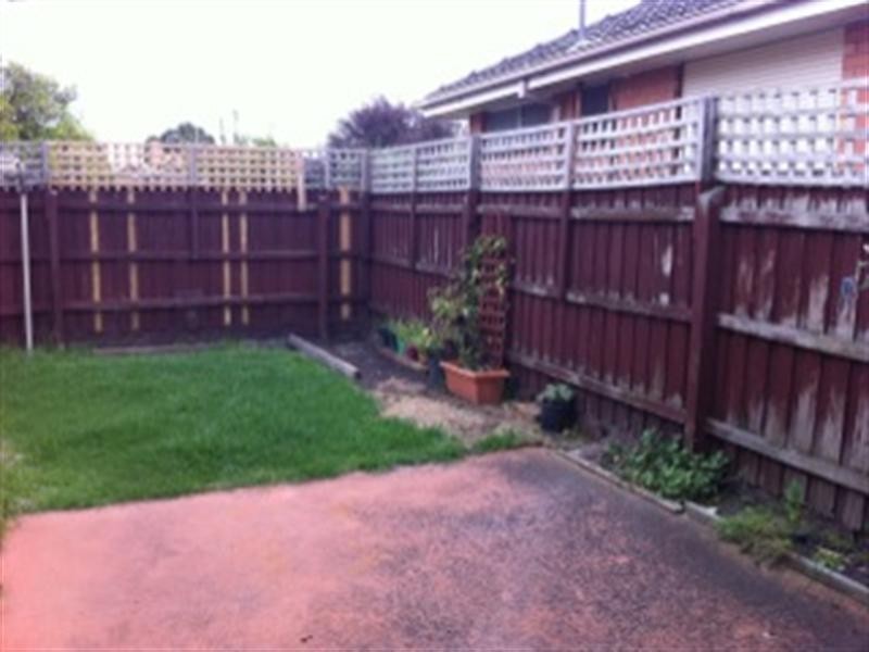 26 Lesley Grove, Noble Park VIC 3174