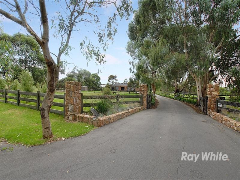 20 Greenpatch Drive, Bangholme VIC 3175