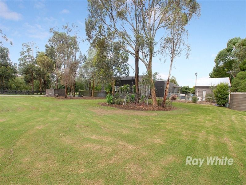 20 Greenpatch Drive, Bangholme VIC 3175