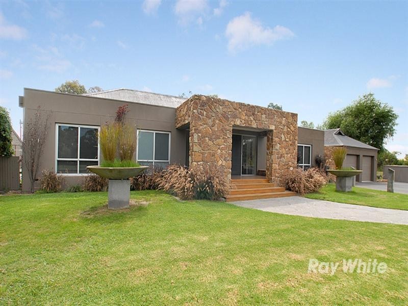 20 Greenpatch Drive, Bangholme VIC 3175