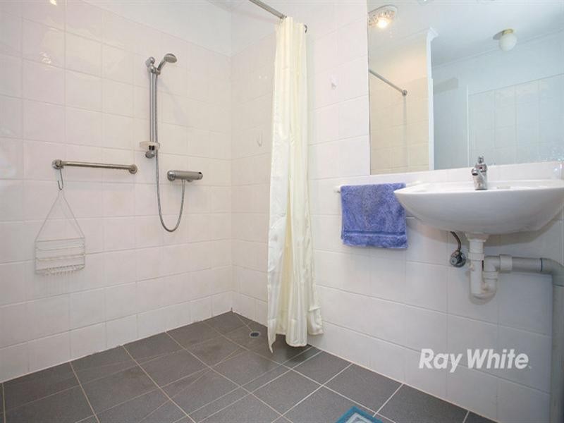 2/42 Noble Street, Noble Park VIC 3174