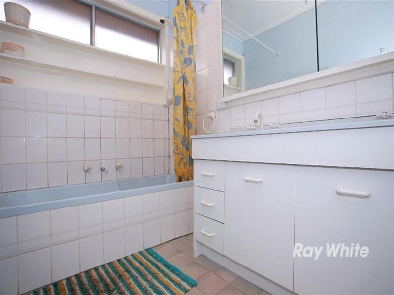 24 Edith Street, Noble Park VIC 3174