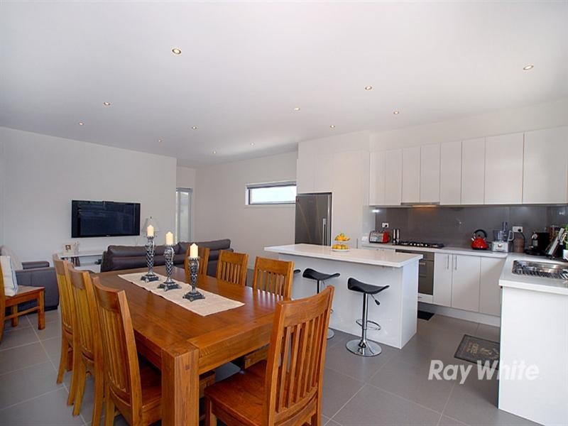 2/939 Heatherton Road, Noble Park VIC 3174