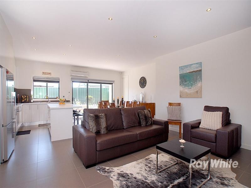 2/939 Heatherton Road, Springvale VIC 3171