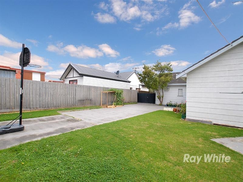 29 Highfield Avenue, Mulgrave VIC 3170
