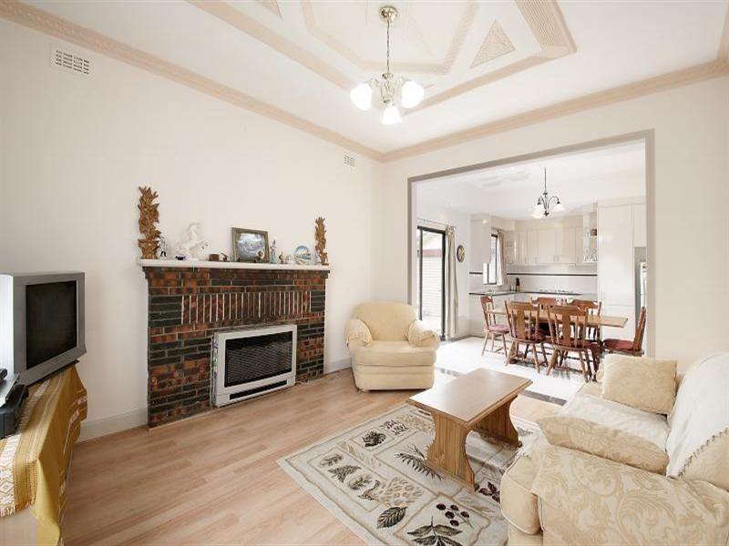 21 Bloomfield Road, Noble Park VIC 3174