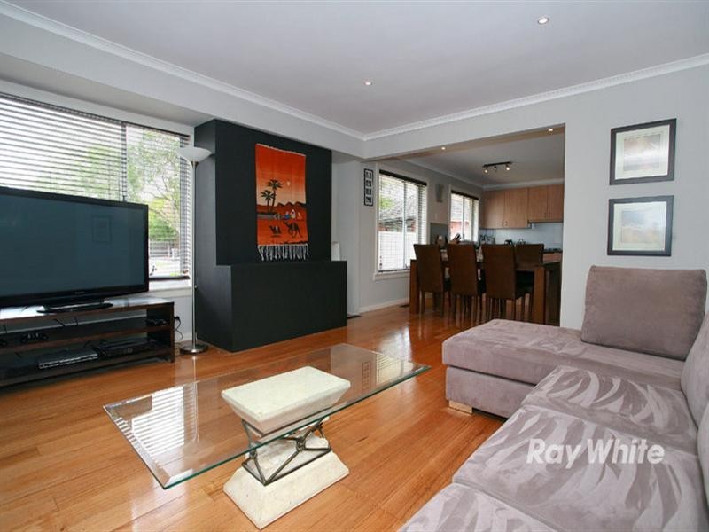 3 Maple Court, Cheltenham VIC 3192