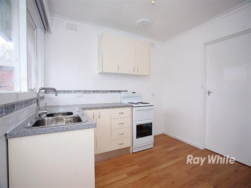 2/77-79 Kelvinside Road, Noble Park VIC 3174