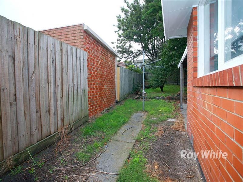 2/77-79 Kelvinside Road, Noble Park VIC 3174