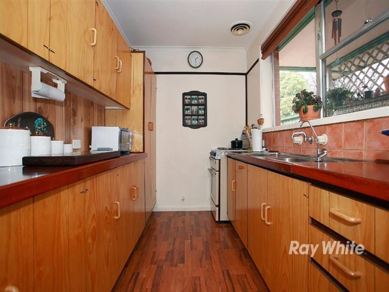 5 Timberglade Drive, Noble Park North VIC 3174