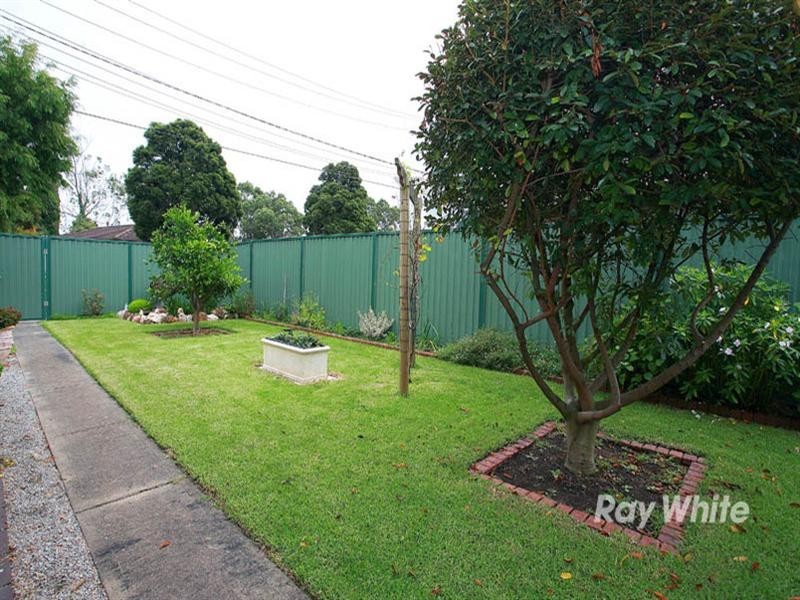5 Timberglade Drive, Noble Park North VIC 3174