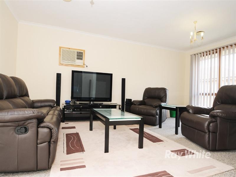 11/25-27 Fintonia Road, Noble Park VIC 3174