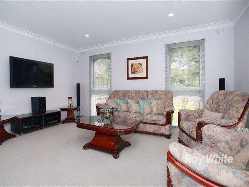 23 Rawdon Hill Drive, Dandenong North VIC 3175