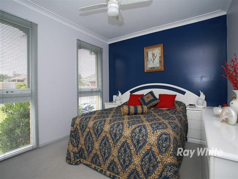 23 Rawdon Hill Drive, Dandenong North VIC 3175